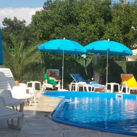 Paradise 3* Golden Sands