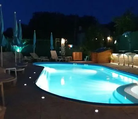 Paradise Золотые Пески